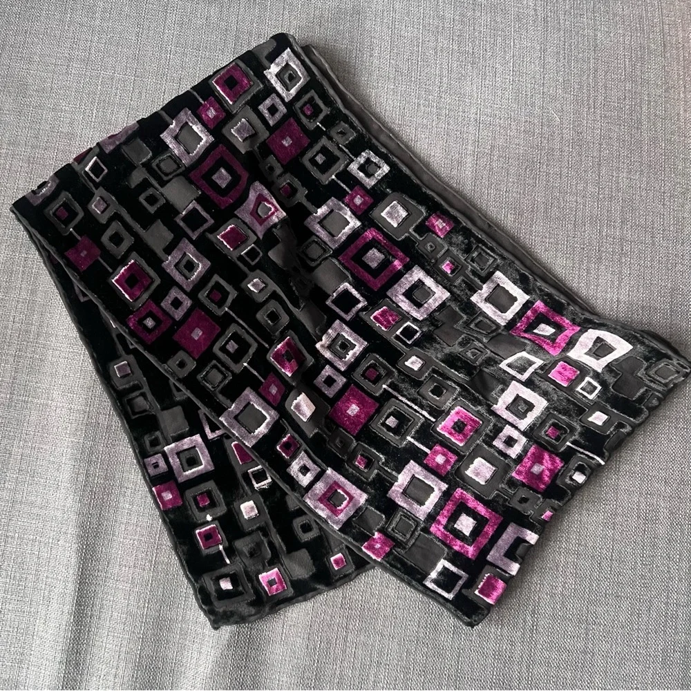 Silk and chenille black and purple scarf with geometric design lovely an…